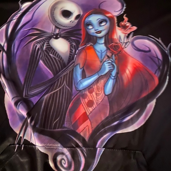 Clothes - Picture 5 of 6